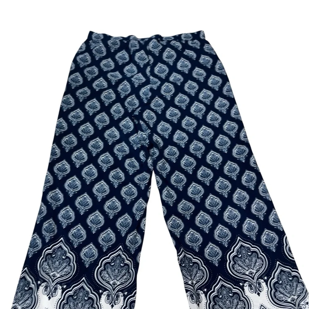 Mud Pie Women's S Small White Leg Pants Ornamental Paisley Print Elastic Waist